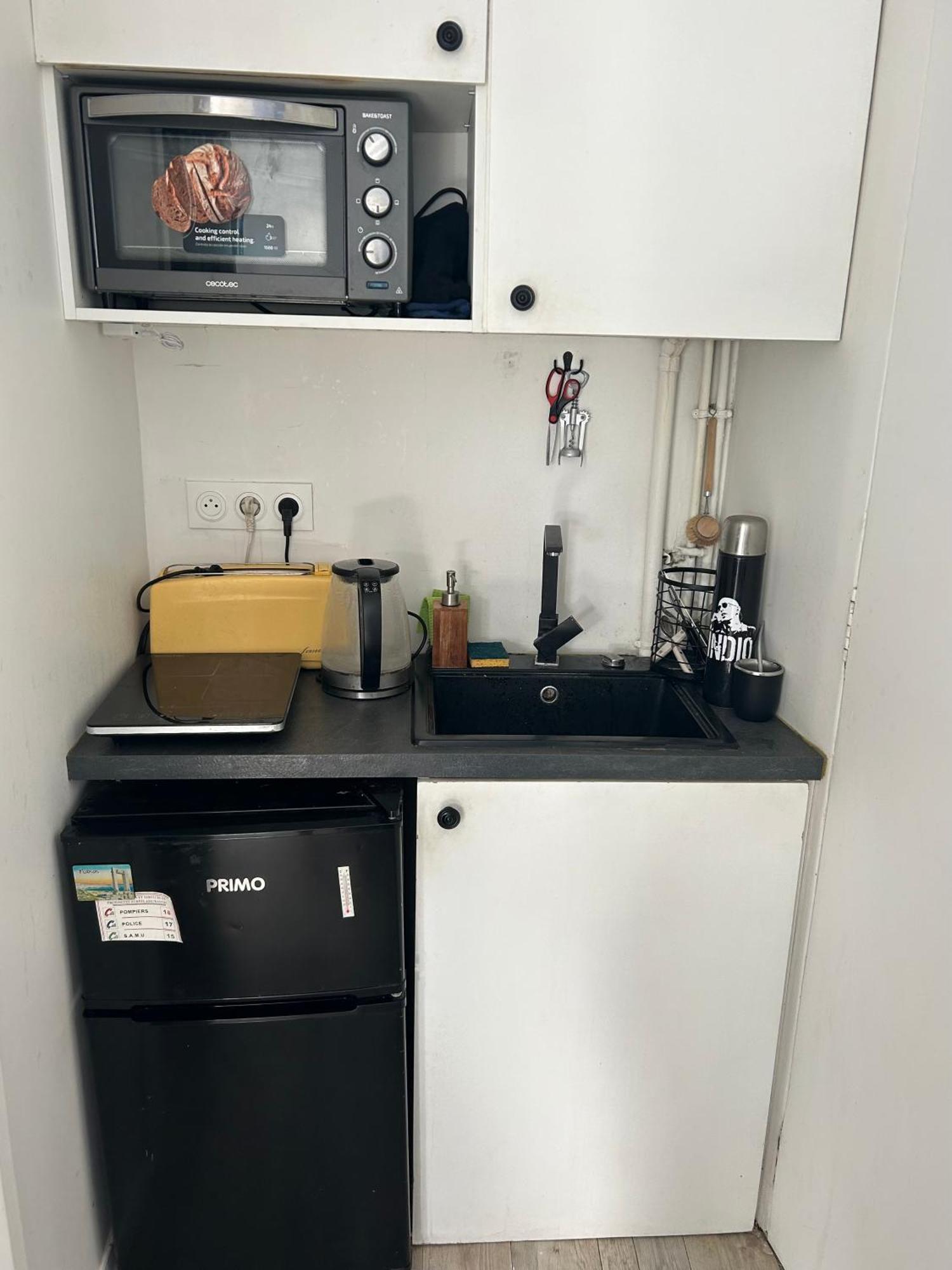 Cozy Studio In The Heart Of Paris